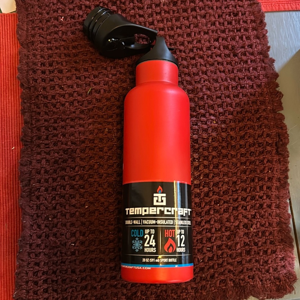 20 oz Tempercraft sports bottle New